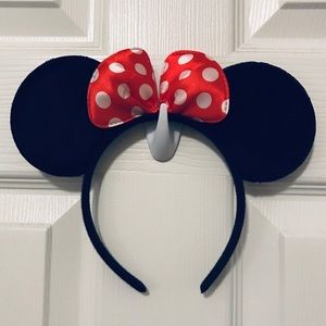 Minnie Mouse Headband NWOT